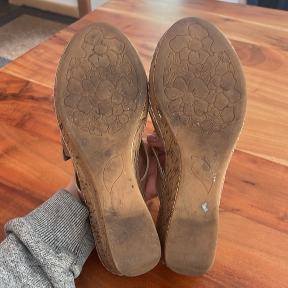 BOC Born Concept Cork Metallic Wedge Shoes sz 9 or 40.5 - Picture 6 of 9